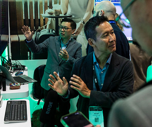 Startup showcase highlighting aviation tech entrepreneurs