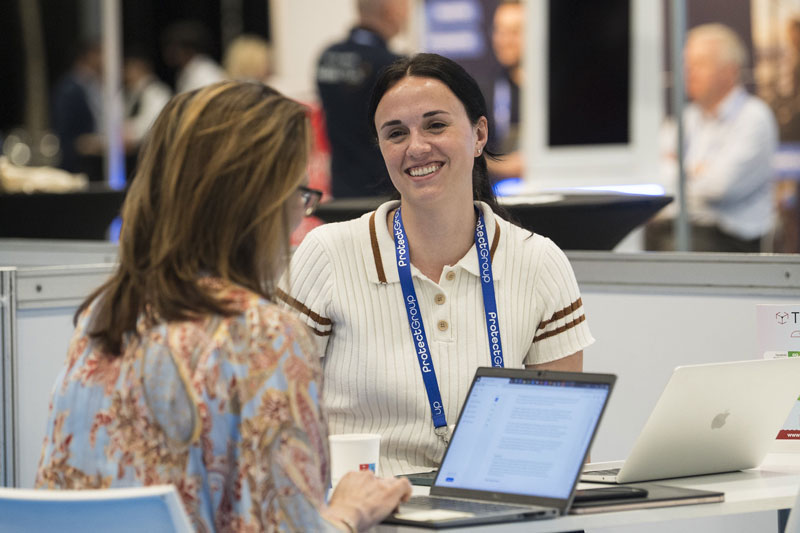 Attendees meeting senior buyers at the speed networking forum