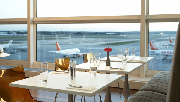 The planned introduction of the new ‘super-lounge’ at Heathrow Airport follows the opening of similar facilities at Gatwick and Stansted airports.