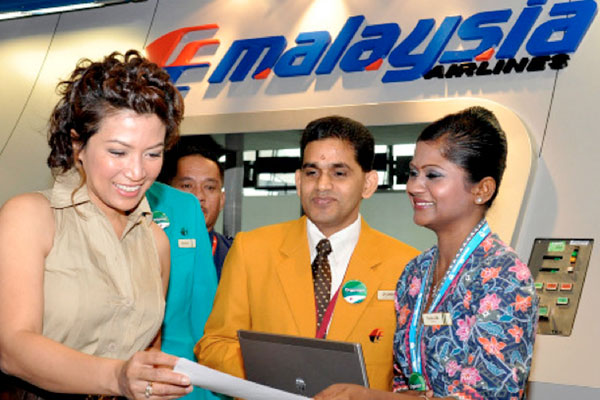 Malaysia Airlines’ new Frontend Check-in Lounge at KLIA provides exclusive processing facilities for premium passengers.
