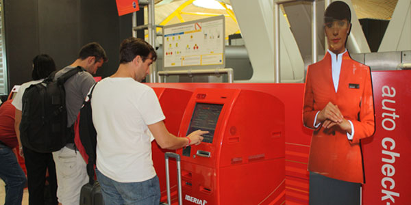 Iberia focuses on self-service and mobility to create world-class passenger experience Iberia focuses on self-service and mobility to create world-class passenger experience