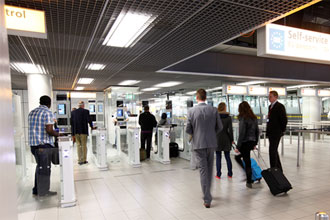 Amsterdam Schiphol e-gates to hit 1-million milestone