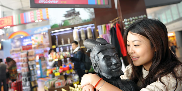 The rich cultural heritage of the Xi’an, home of the Terracotta Army, was capitalised upon in the airport’s ‘sense of place’ initiative. The rich cultural heritage of the Xi’an, home of the Terracotta Army, was capitalised upon in the airport’s ‘sense of place’ initiative.