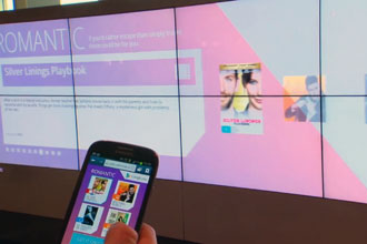 Google uses NFC and QR codes to offer entertainment downloads at airports