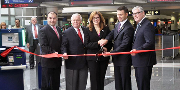 Officially unveiling the Automated Passport Control kiosks: Milton Uribe, Chairman, O’Hare Airline Managers Association; Roger Dow, President and CEO, U.S. Travel Association; Rosemarie S. Andolino, Commissioner, Chicago Department for Aviation; Kevin McAleenan, Acting Deputy Commissioner, U.S. Customs and Border Protection; and Don Welsh, President and CEO, ChooseChicago.