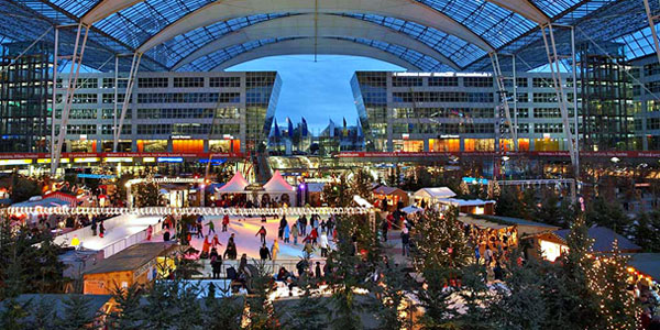 The Christmas market at Munich Airport.