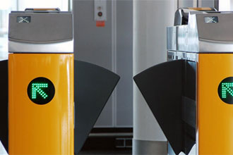 Amsterdam Airport Schiphol installs NFC-enabled boarding gate