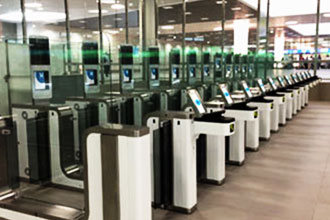 Lisbon Airport unifies manual and automated border control processes