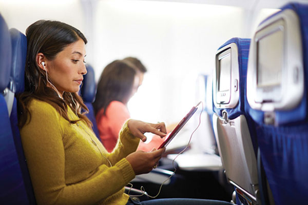 Microsoft and Lufthansa Systems team up to develop BoardConnect IFE and shopping app for Windows 8