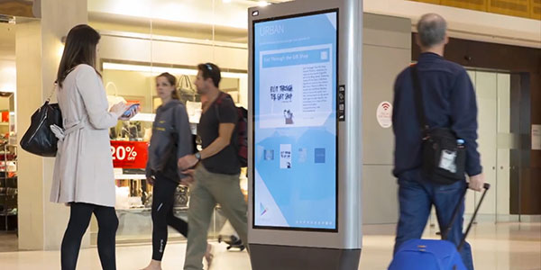 Enabling travellers to connect their smartphones to the airport infrastructure
