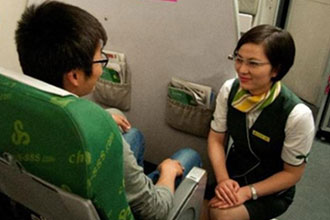 Spring Airlines trials Google Glass for onboard customer service