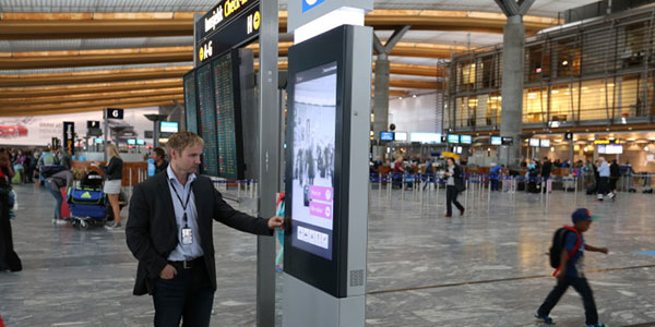 Oslo Airport installs self-service wayfinding kiosks