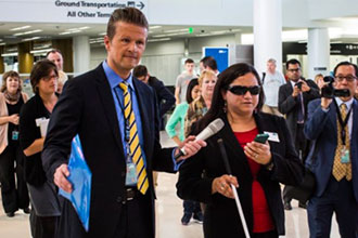 SFO uses smartphone app and iBeacons to guide visually impaired passengers through the terminal
