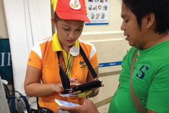 Cebu Pacific equips agents with tablets for roaming check-in