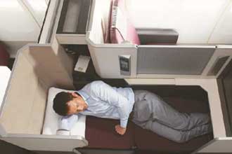 Japan Airlines unveils new-look 787 SKY SUITE