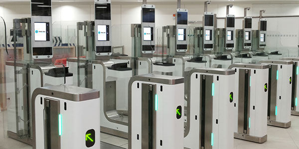 London City Airport installs five new e-passport gates