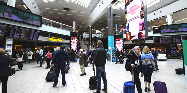 UK Airport beacons