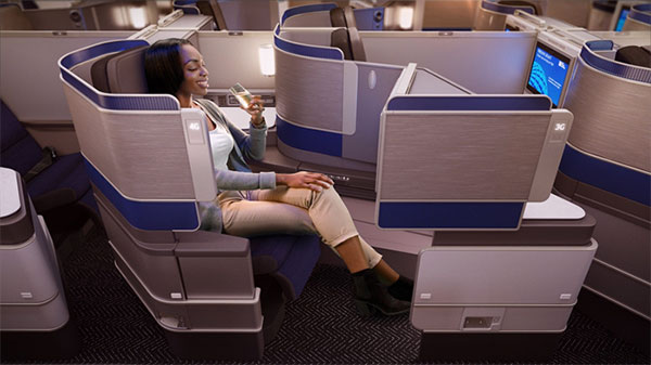 United ups the ante with all new Polaris business class product