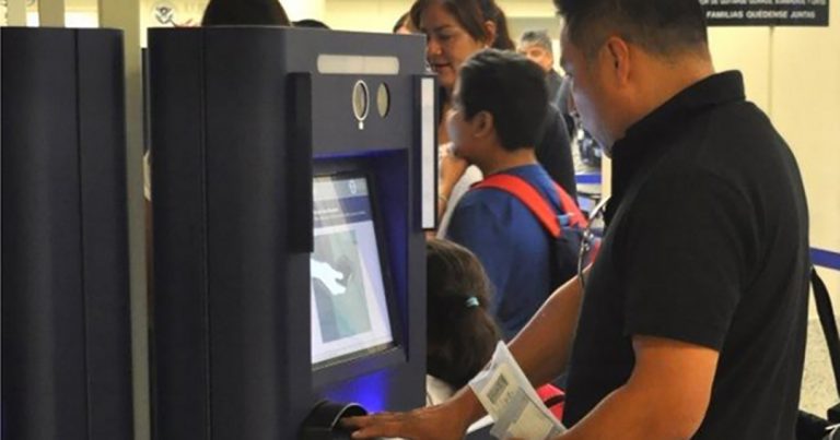New APC and Global Entry kiosks installed at Chicago Midway Airport