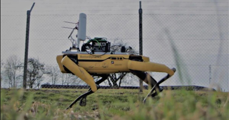 5G robot for airport inspection trialled at Hans Christian Andersen Airport