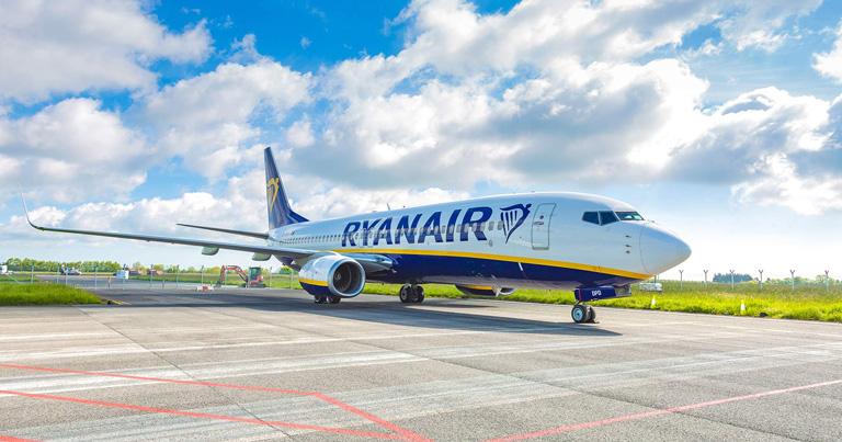 Ryanair aims to become carbon neutral by 2050