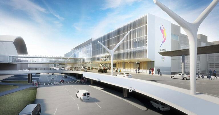 LAWA celebrates topping out of Tom Bradley International Terminal Core at LAX