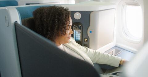 KLM introduces new World Business Class seats onboard B777 fleet “ensuring customers have more privacy and comfort”
