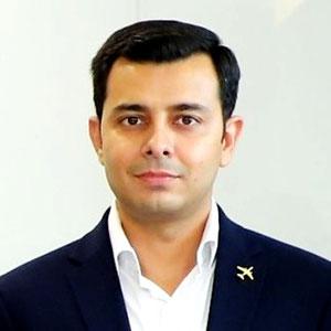  Yadu Arora