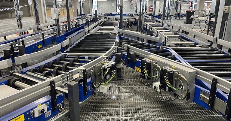 Melbourne Airport testing new hi-tech baggage system from BEUMER Group featuring real-time bag tracking