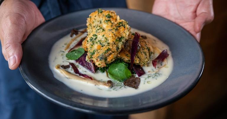 Hawaiian Airlines elevates First Class dining experience with new executive chef and enhanced hospitality