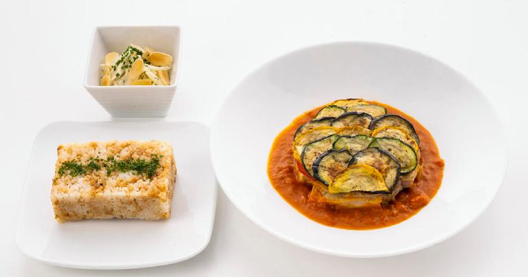 Japan Airlines enhances international inflight dining with renowned Japanese chefs