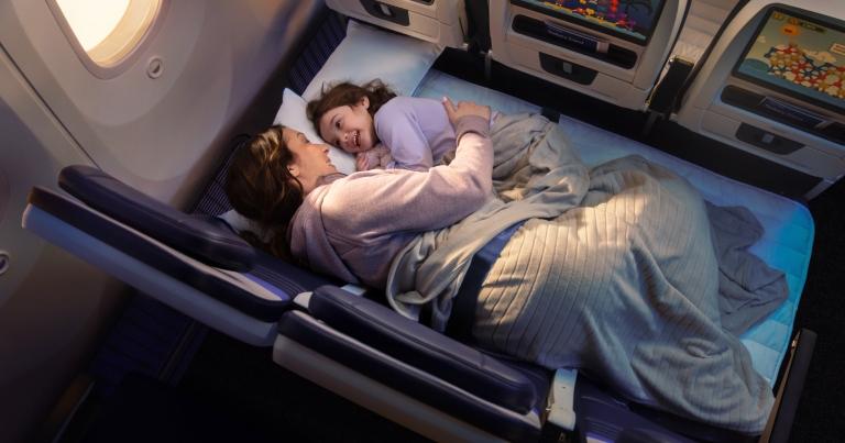 United to enhance CX with ‘Relax Row’: Economy seats that transform into a couch