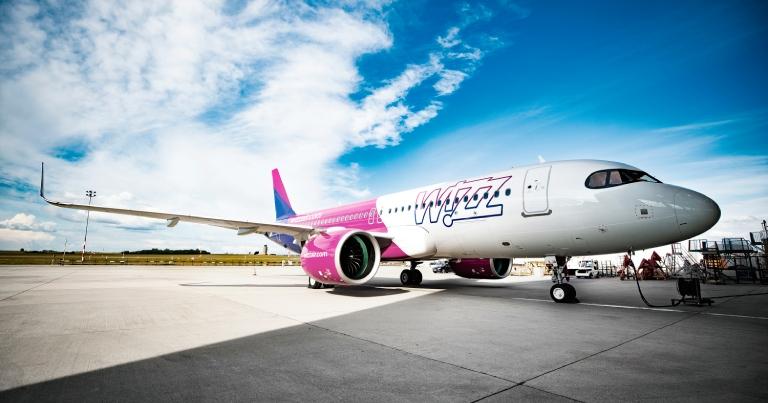 Wizz Air to become first European ULCC with Starlink inflight connectivity from 2027