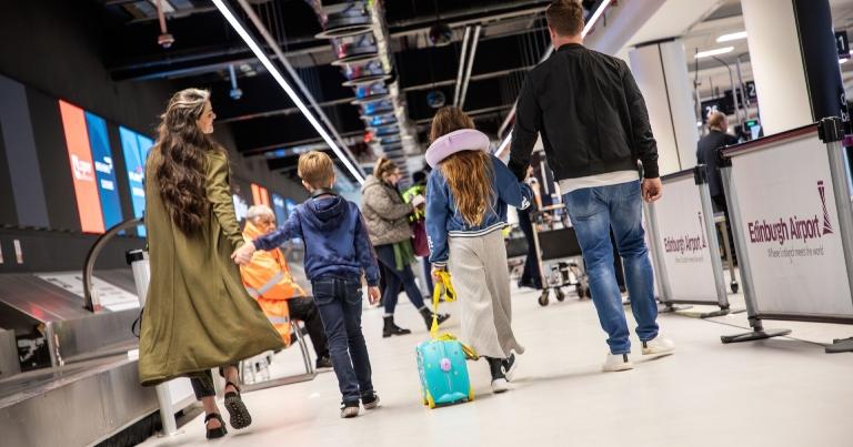 VINCI Airports enhances passenger experience with new off-airport baggage services at Edinburgh and Budapest